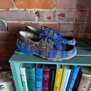 Colorful Patterned Casual Shoes